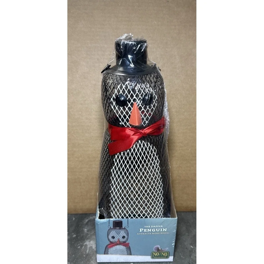 No/No Perky-Pet The Dapper Penguin Mesh Bird Seed Feeder New